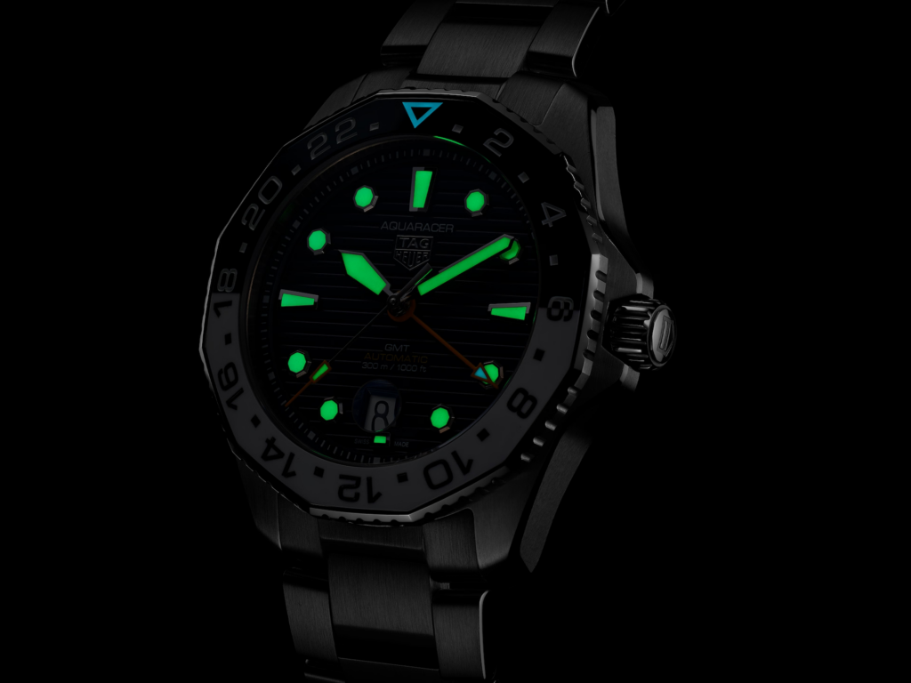Tag Heuer Aquaracer Professional 300 GMT